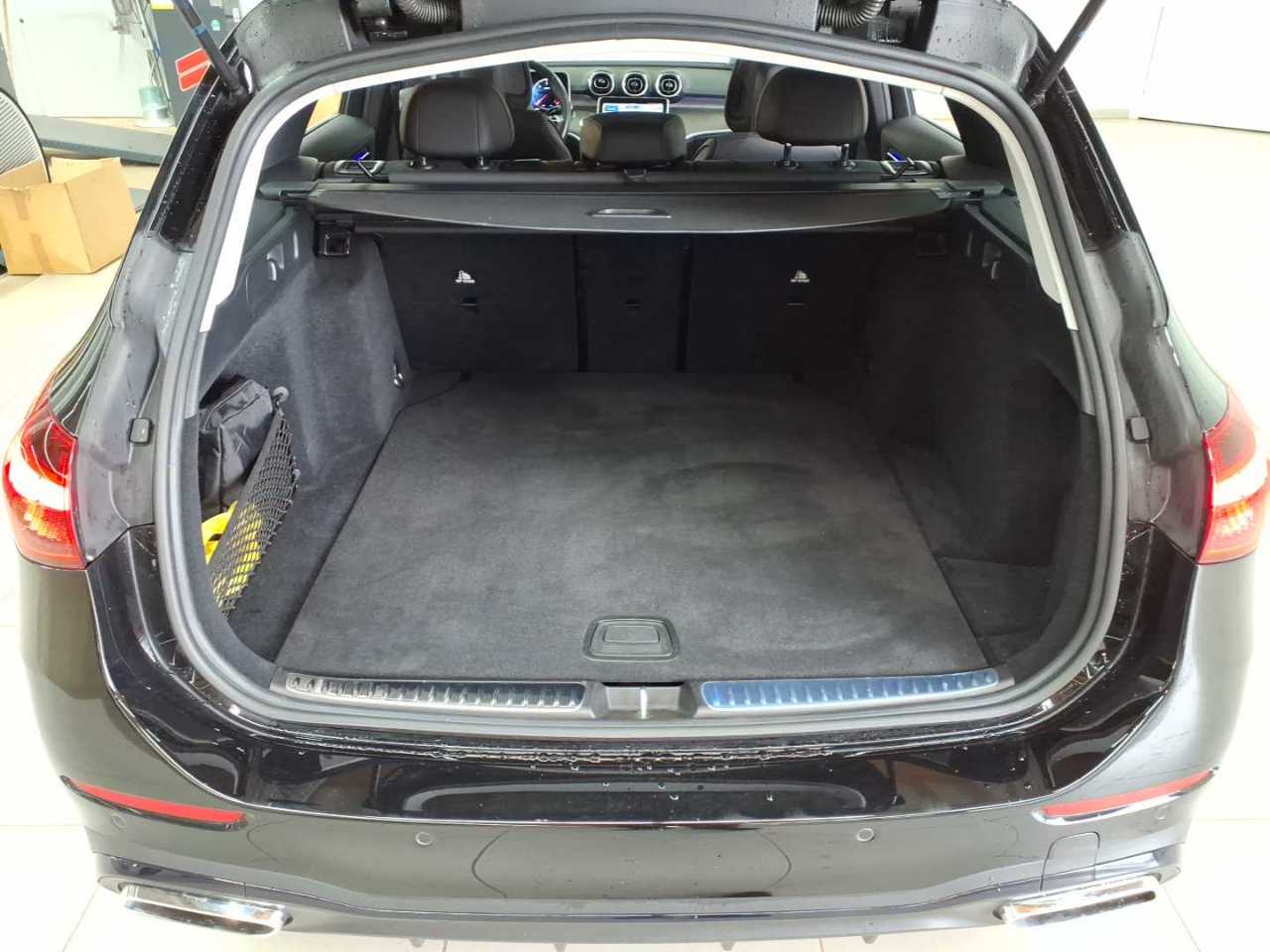 Mercedes-Benz C 300 d T 9G-TRONIC AMG Line 15
