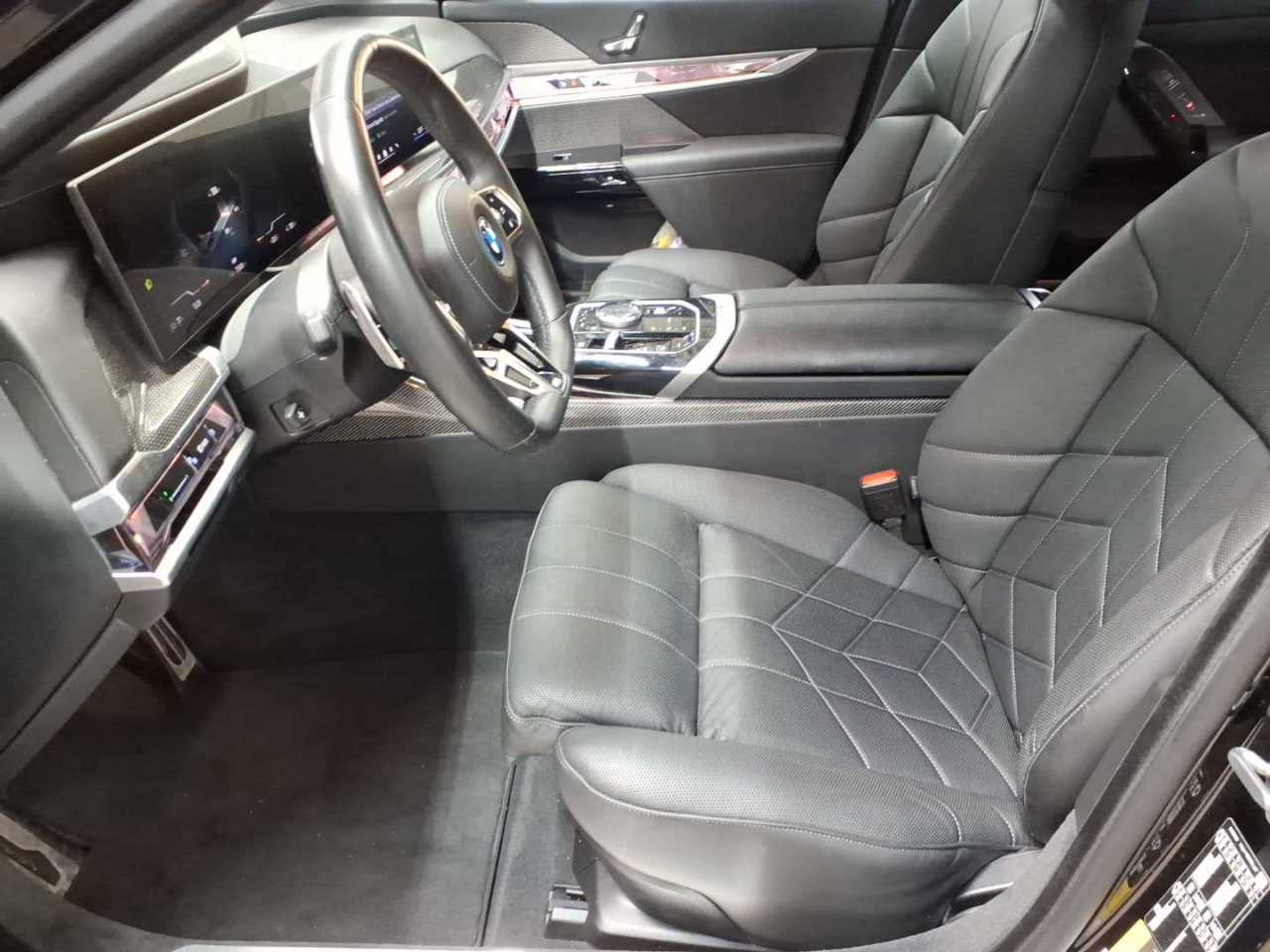 Bmw i7 xDrive60 7