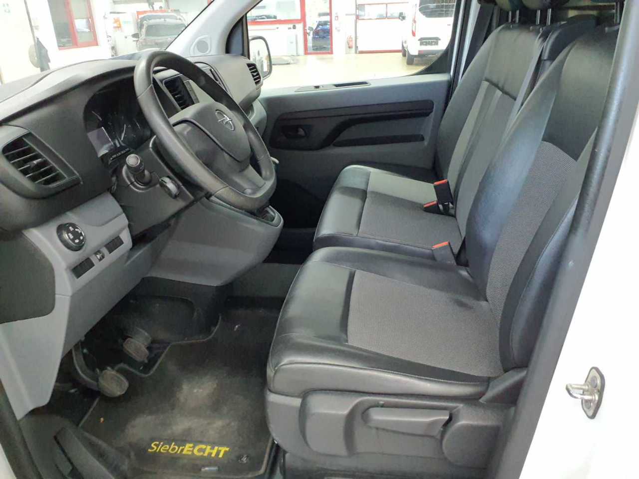 Opel Vivaro 2.0 D Cargo L EHZ Edition 7