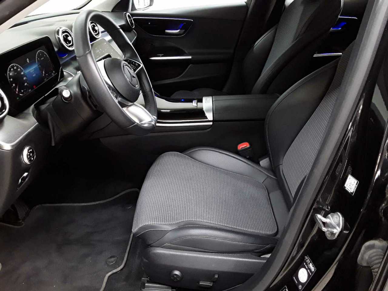 Mercedes-Benz C 200 d 9G-TRONIC Avantgarde 7