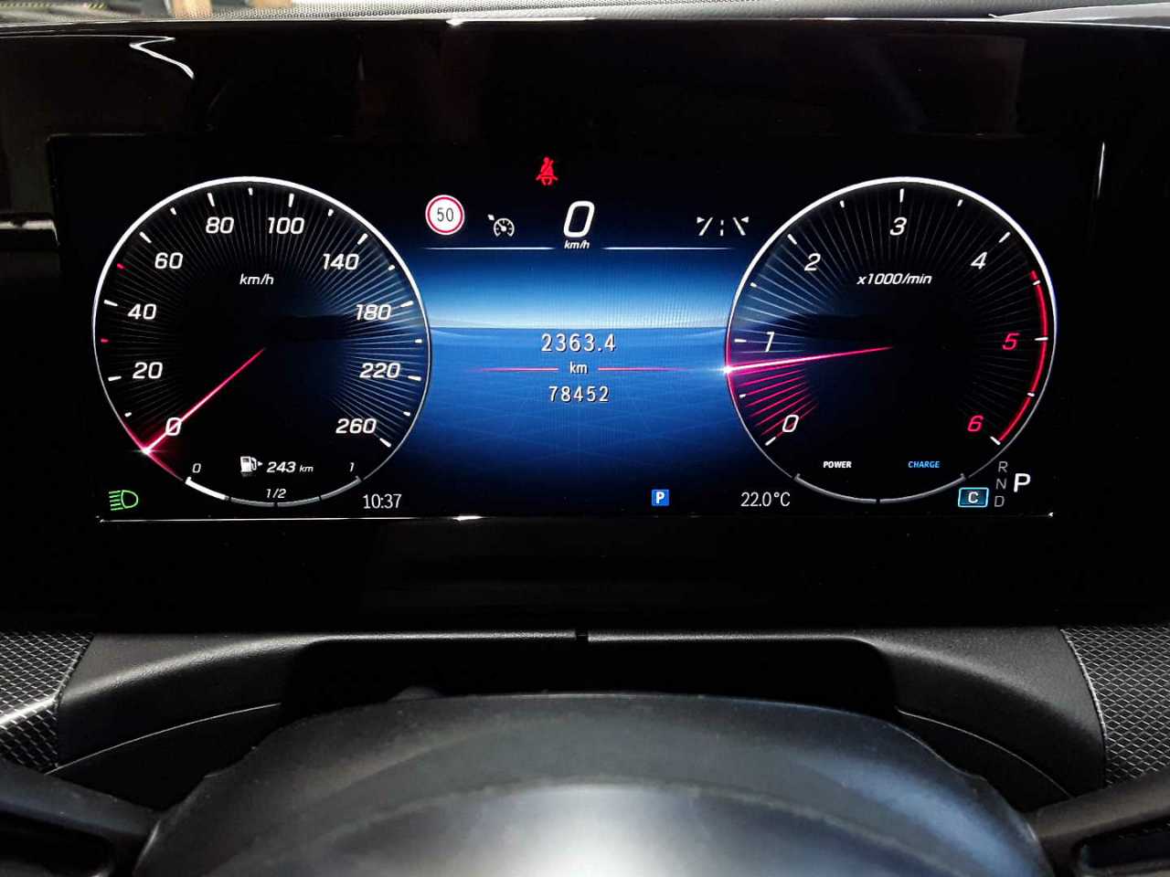 Mercedes-Benz C 200 d 9G-TRONIC Avantgarde 11