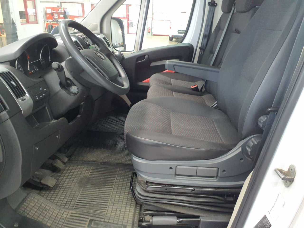 Opel Movano 2.2 BlueHDi L2H1 2WD VA S&S 7