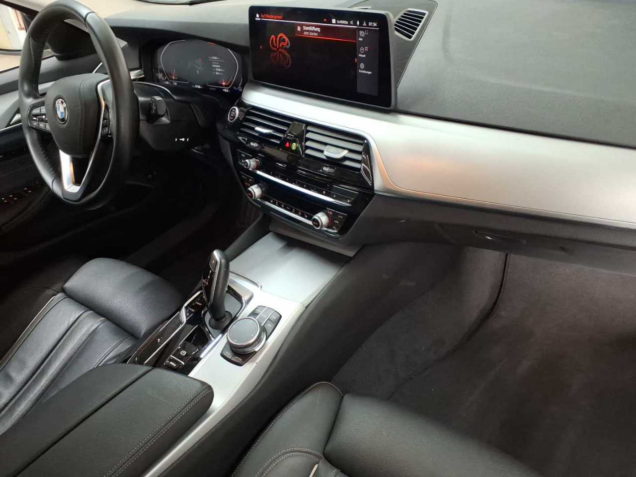 Bmw 520i Touring Aut. 9