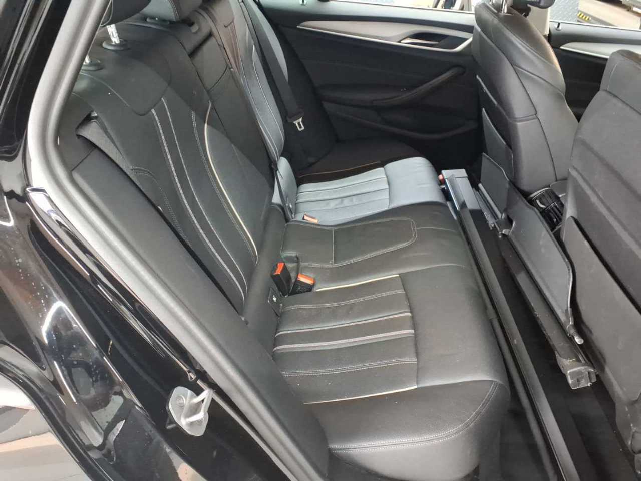 Bmw 520i Touring Aut. 14