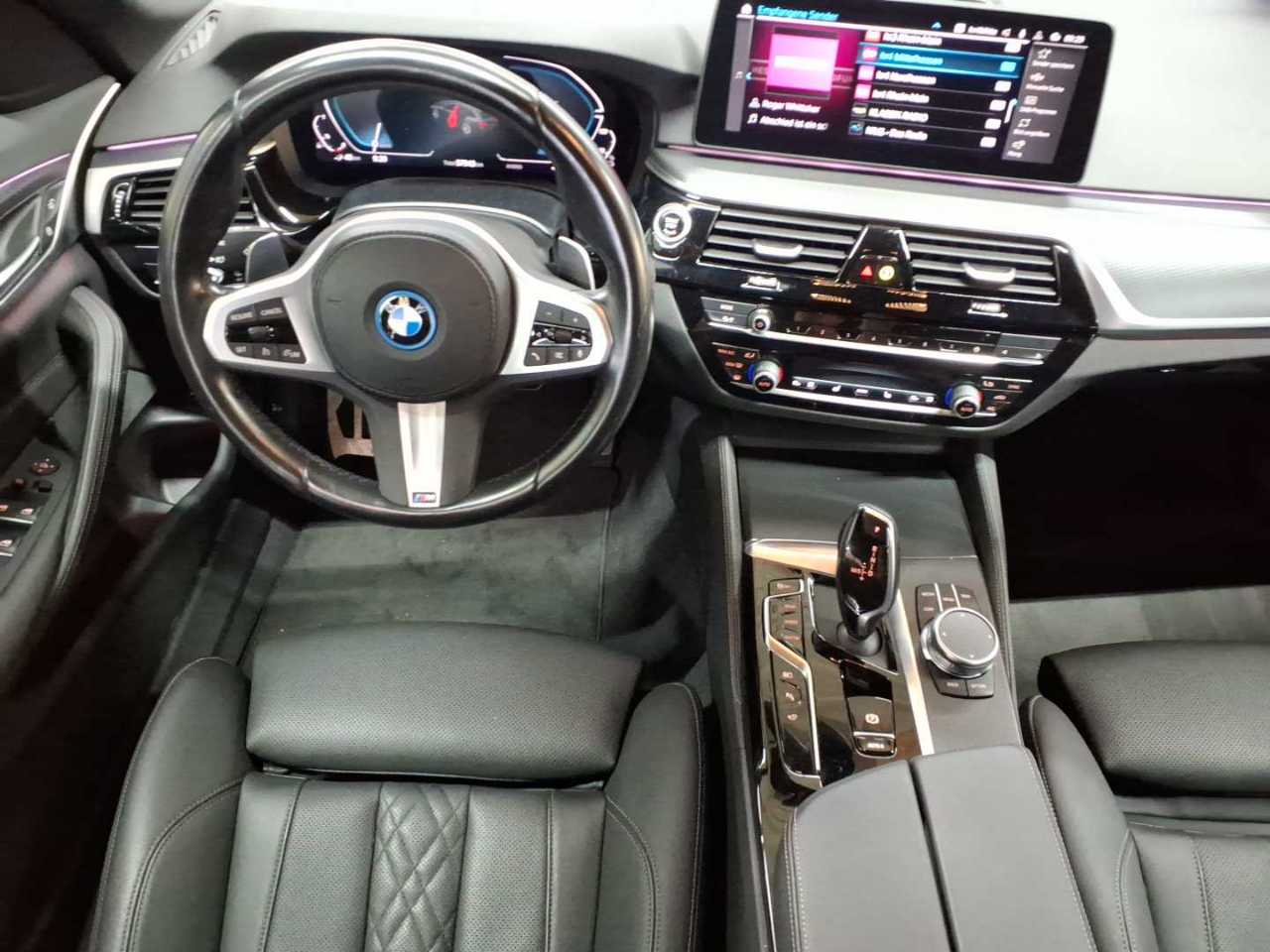 Bmw 530e xDrive Touring Aut. 10