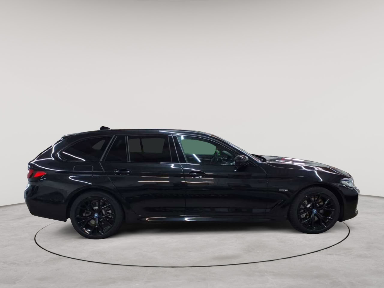 Bmw 530e xDrive Touring Aut. 3
