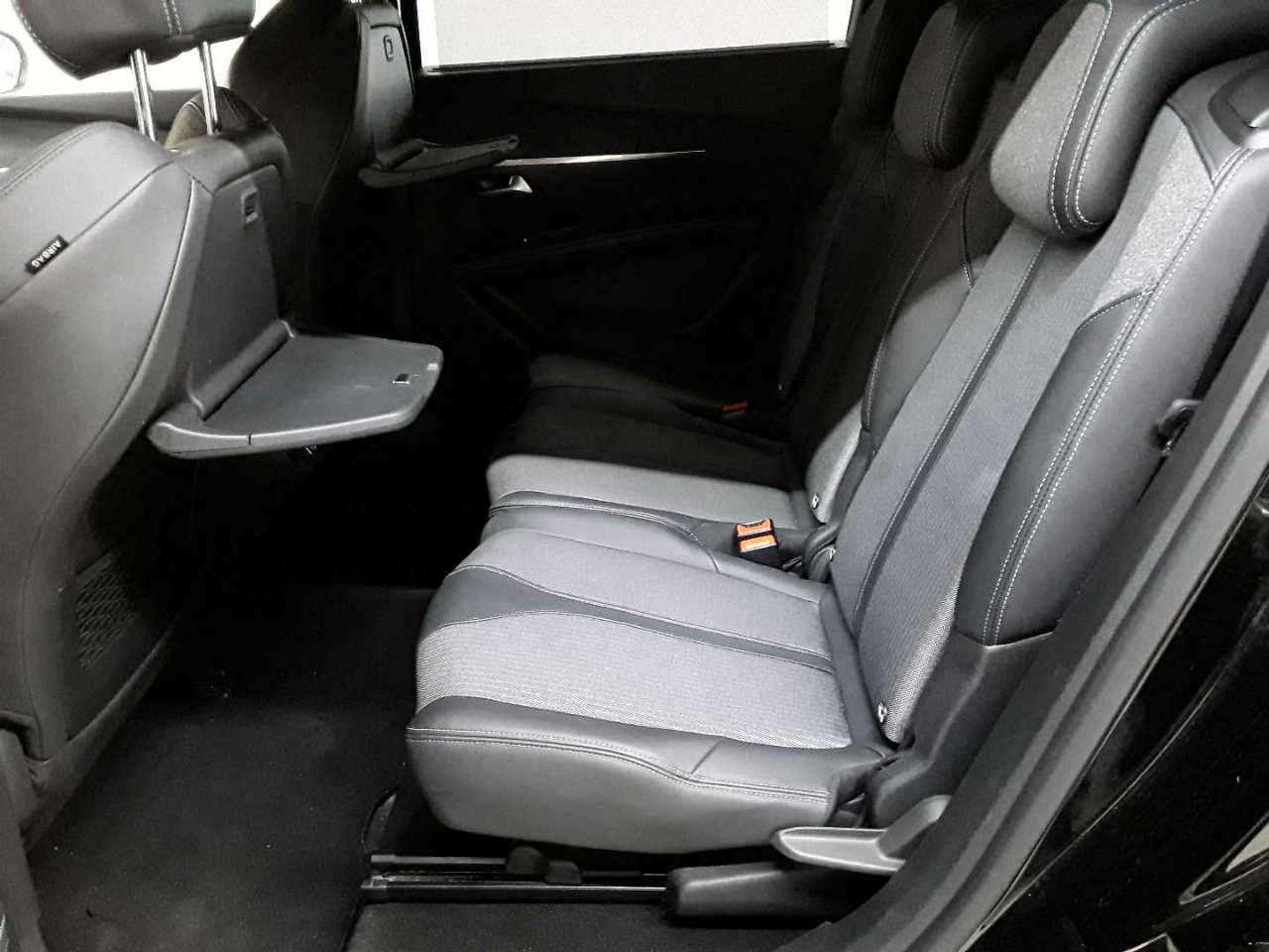 Peugeot 5008 PureTech 130 Stop & Start Allure Pack 13