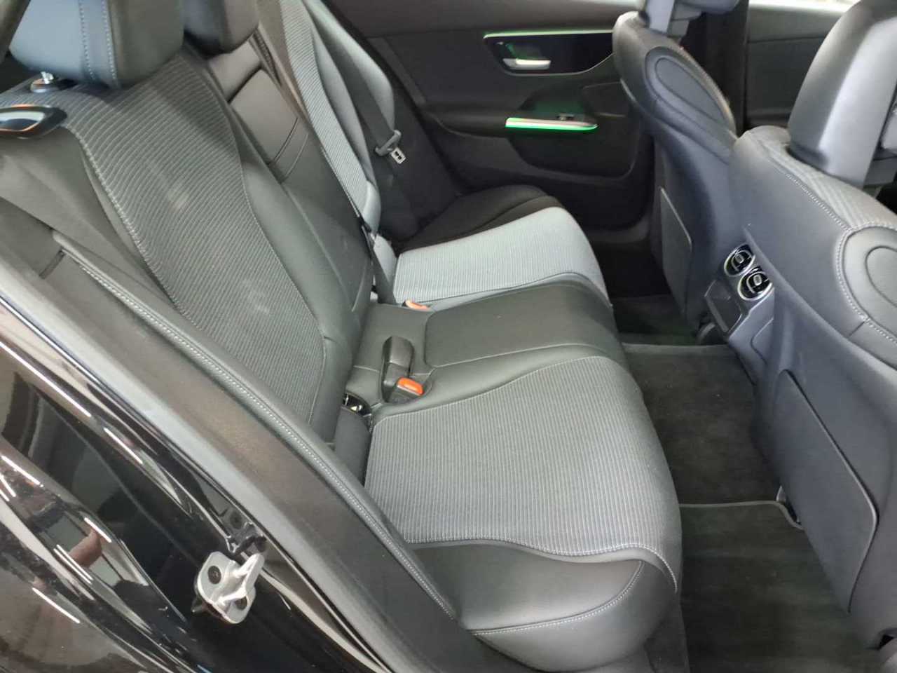 Mercedes-Benz C 300 e T 9G-TRONIC Avantgarde 14