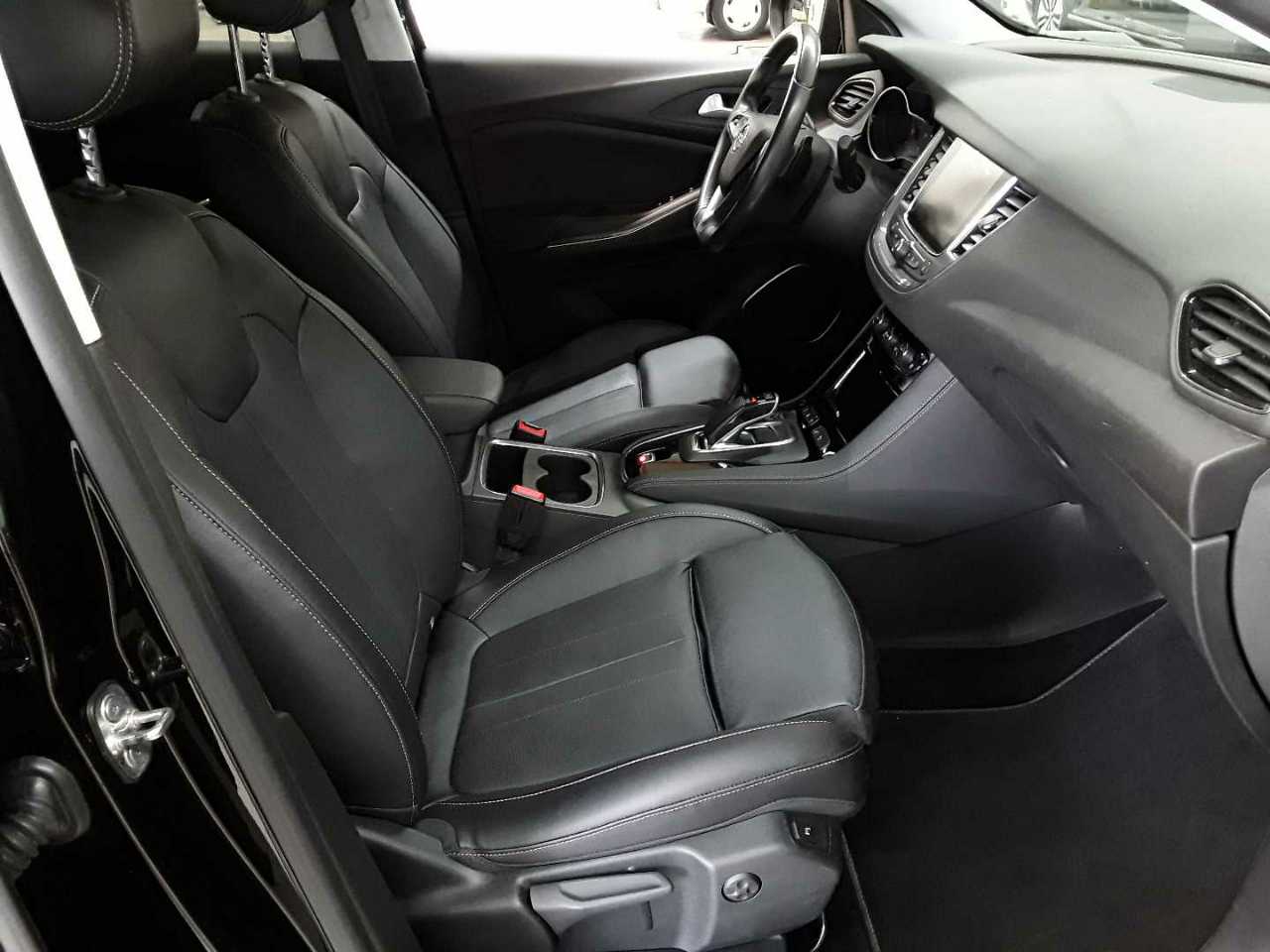 Opel Grandland X Plug-in-Hybrid4 1.6 DI Start/Stop Aut Ultimate 8