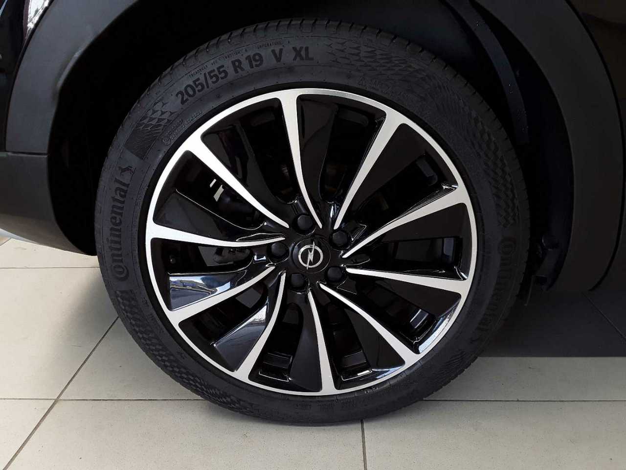 Opel Grandland X Plug-in-Hybrid4 1.6 DI Start/Stop Aut Ultimate 19