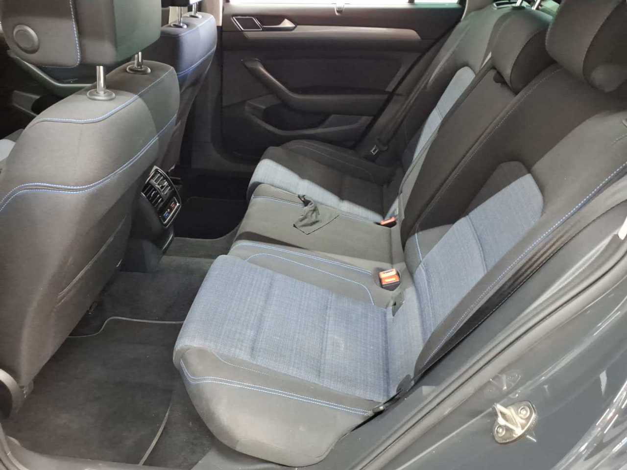 Vw Passat Variant 1.4 TSI Plug-In-Hybrid DSG GTE 13