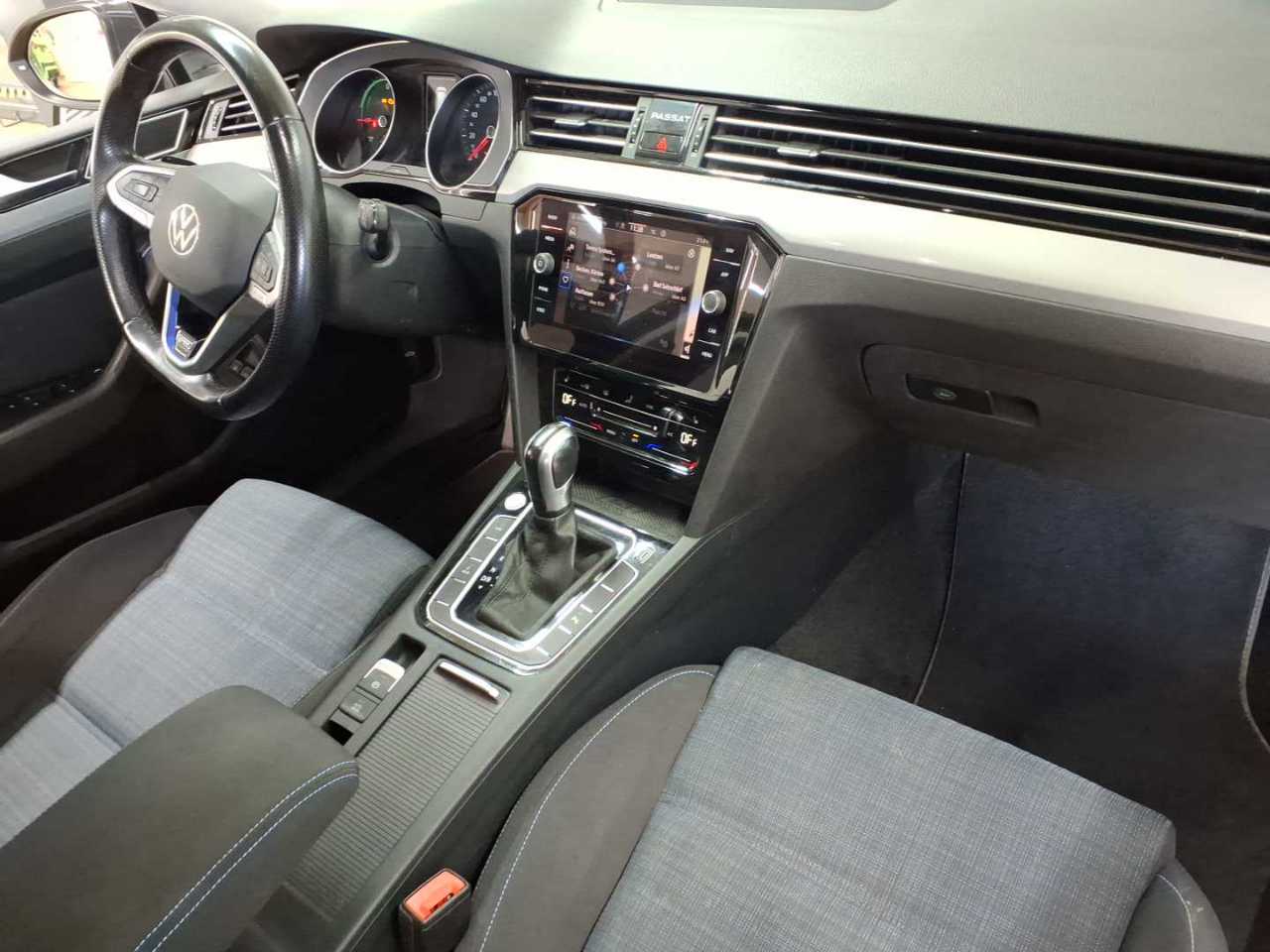 Vw Passat Variant 1.4 TSI Plug-In-Hybrid DSG GTE 9