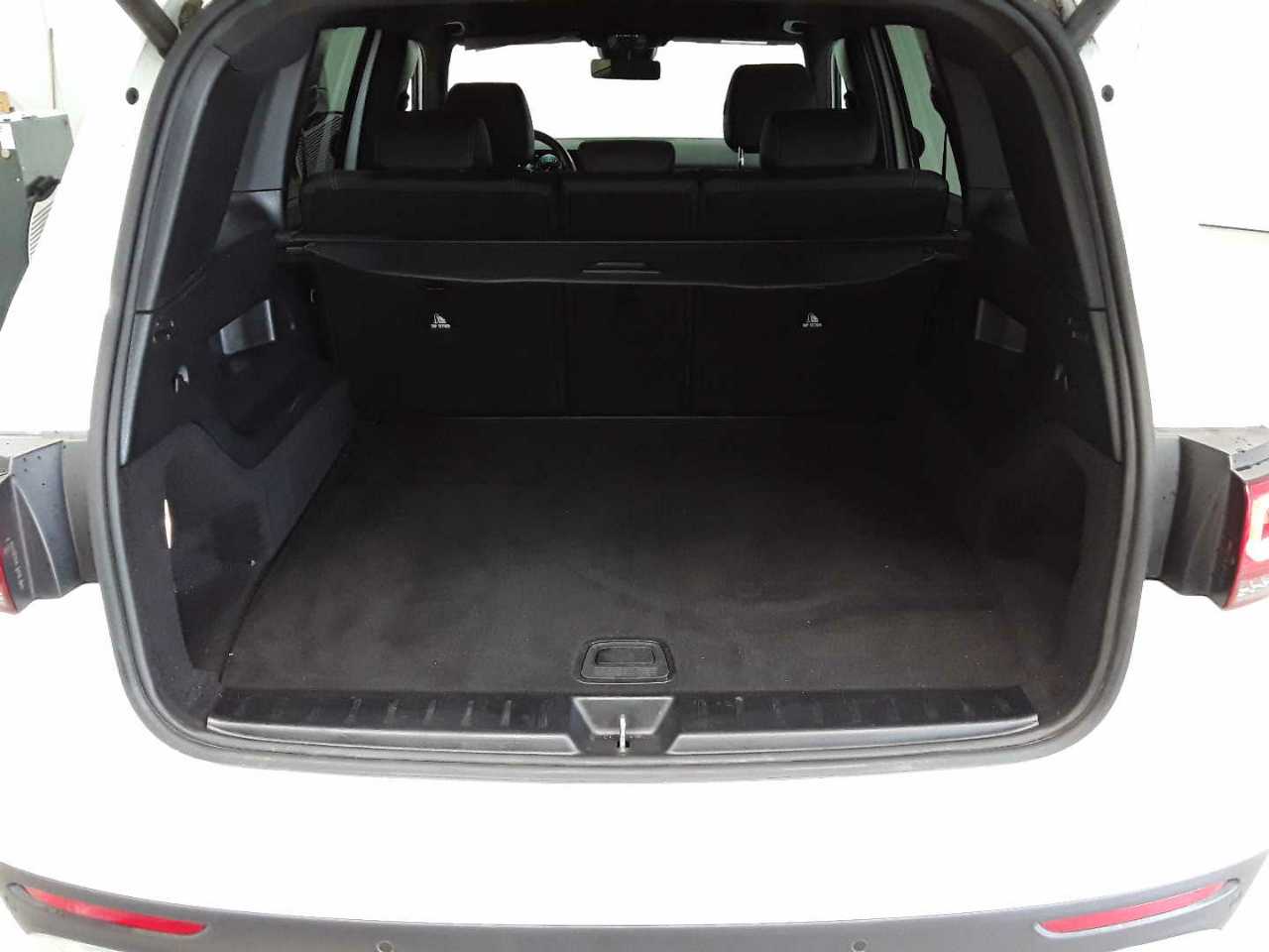 Mercedes-Benz GLB 220 d 4Matic 8G-DCT Progressive 15