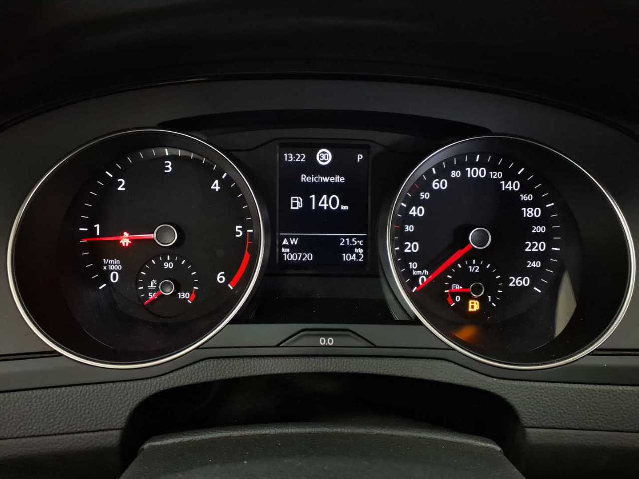 Vw Passat Variant 2.0 TDI SCR DSG 11