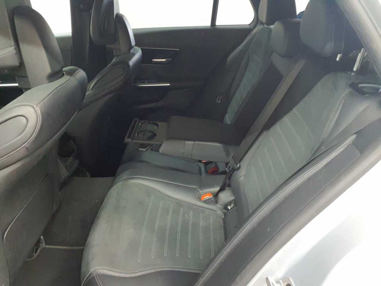 Mercedes-Benz C 200 d T 9G-TRONIC AMG Line 14