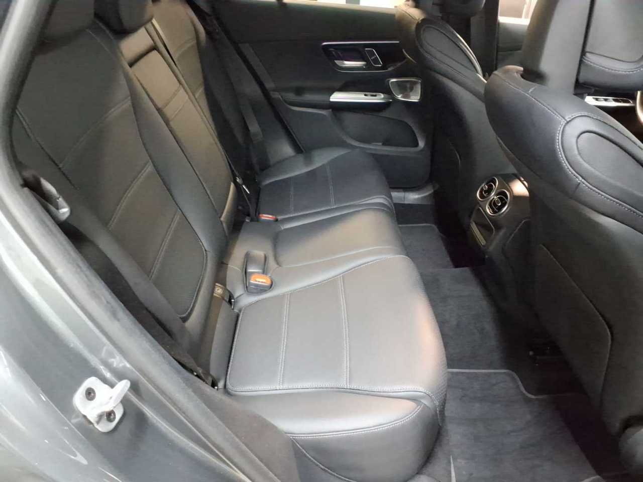 Mercedes-Benz GLC 220 d 4Matic 9G-TRONIC Avantgarde Advanced 14