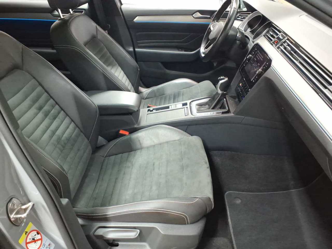 Vw Passat Variant 2.0 TDI SCR Elegance 8