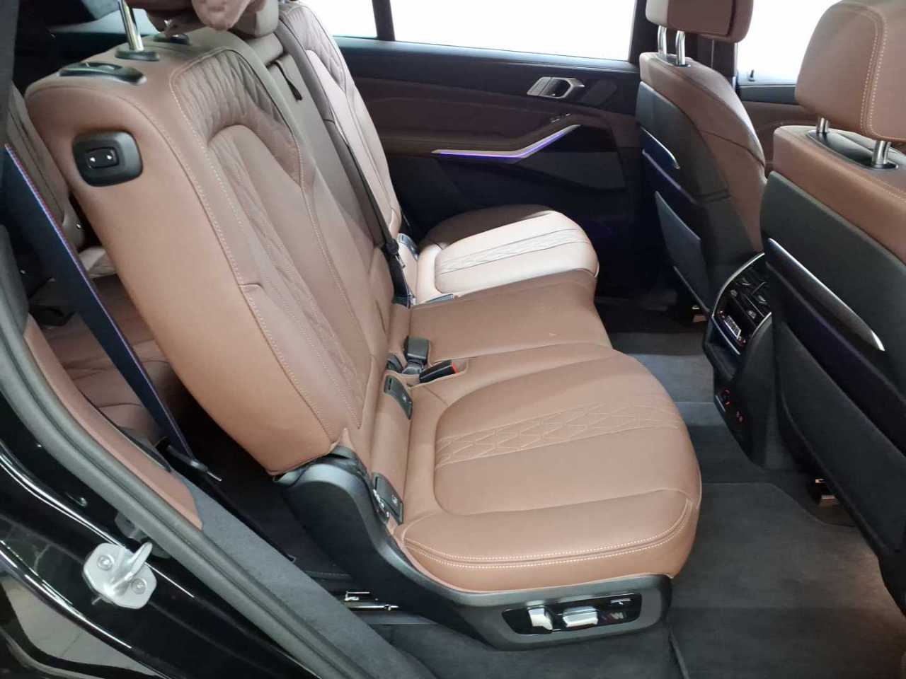 Bmw X7 M60i xDrive 14