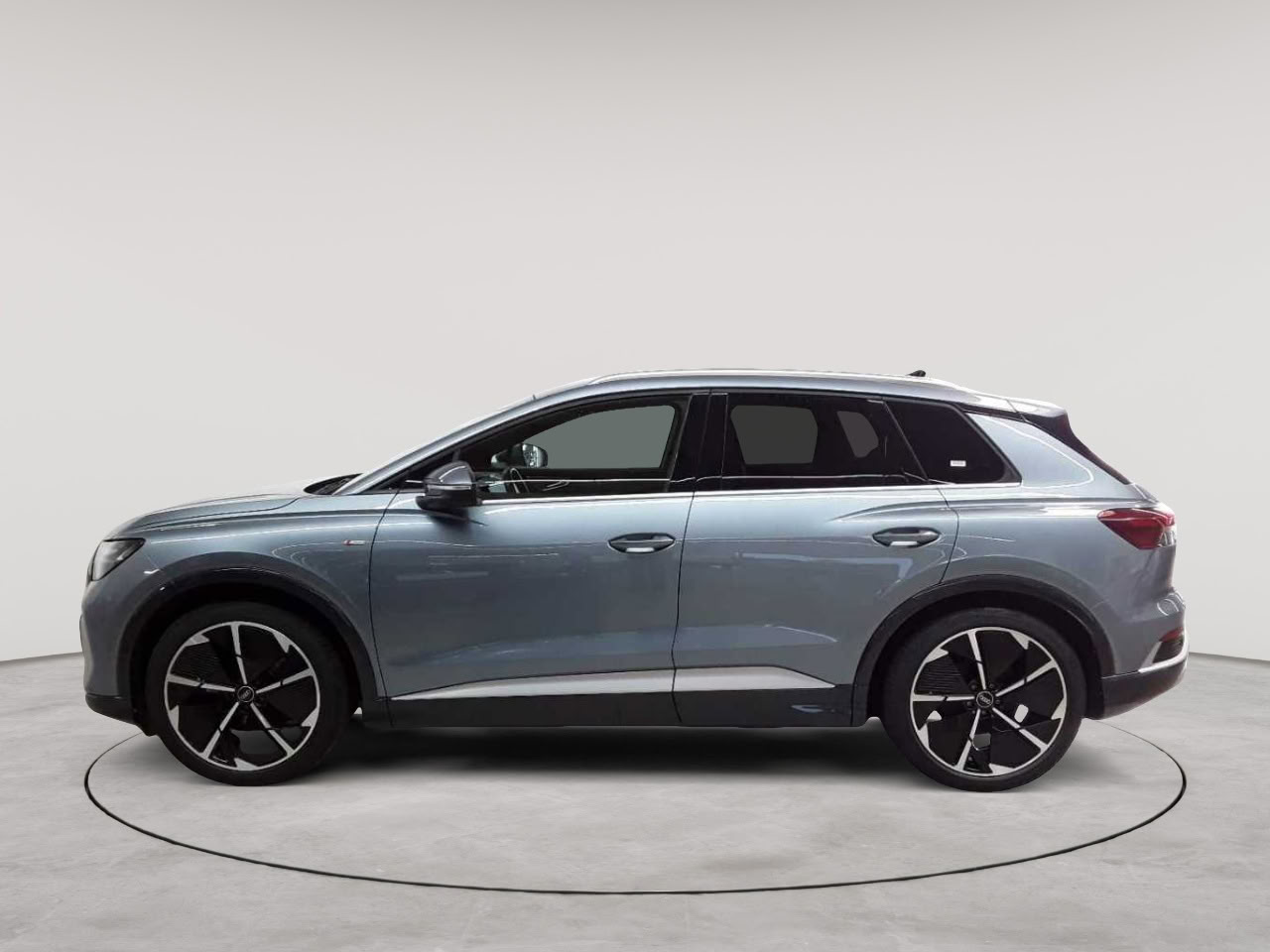 Audi Q4 e-tron 40 6