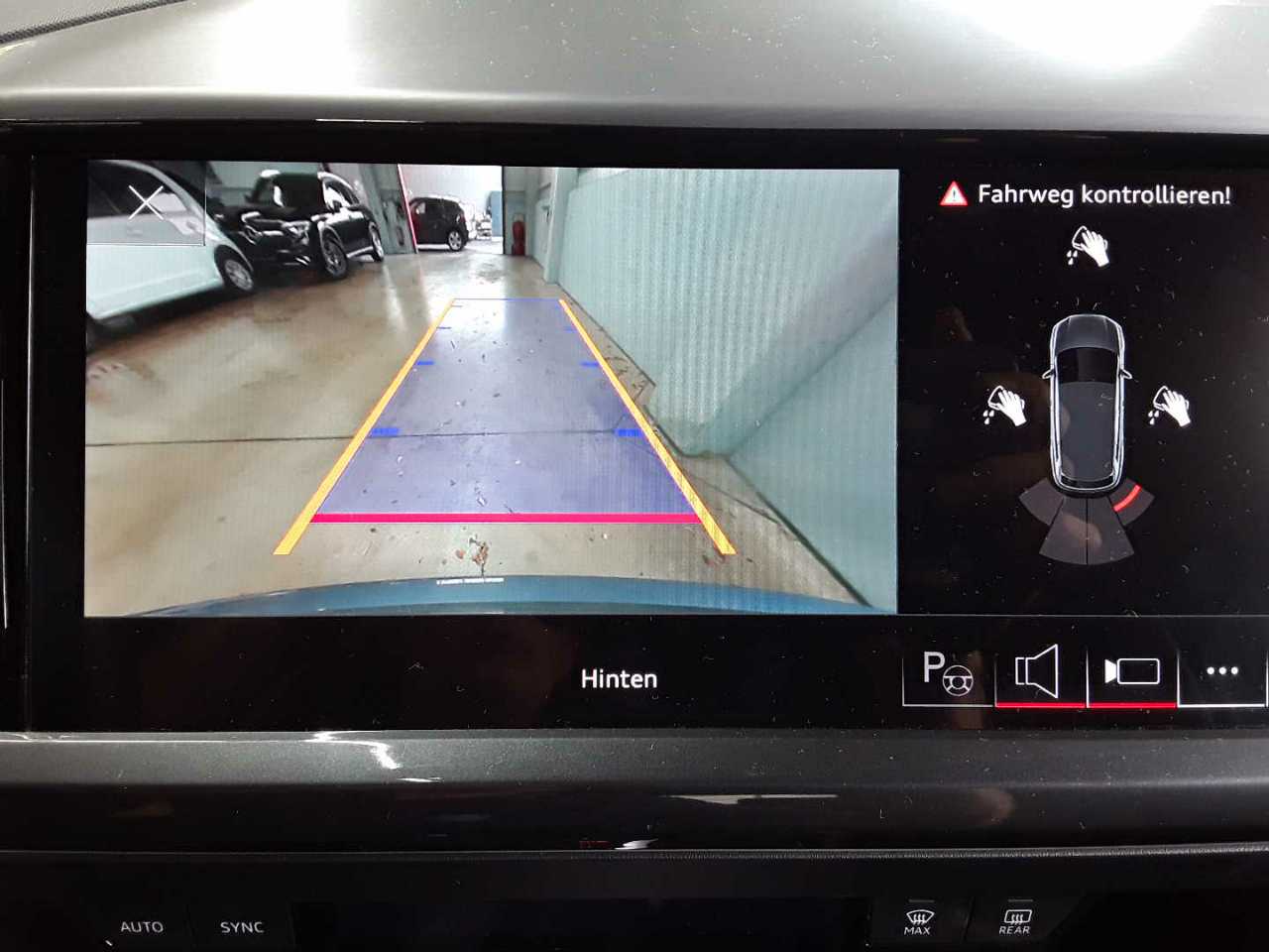 Audi Q4 e-tron 40 16