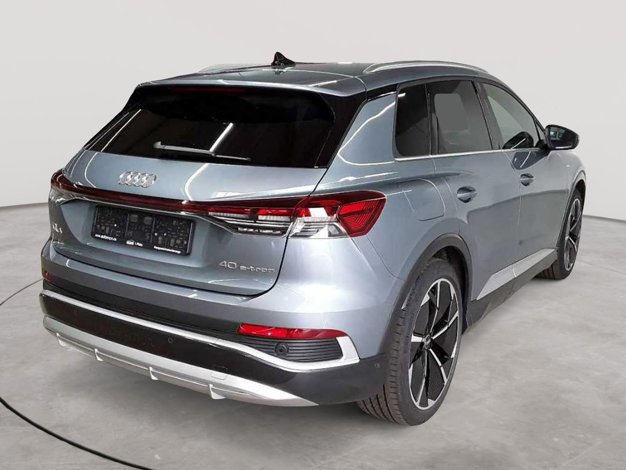 Audi Q4 e-tron 40 4