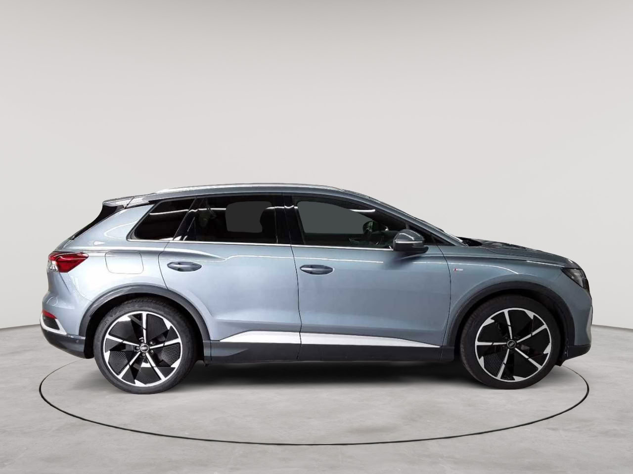 Audi Q4 e-tron 40 3