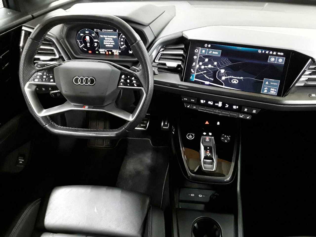 Audi Q4 e-tron 40 10