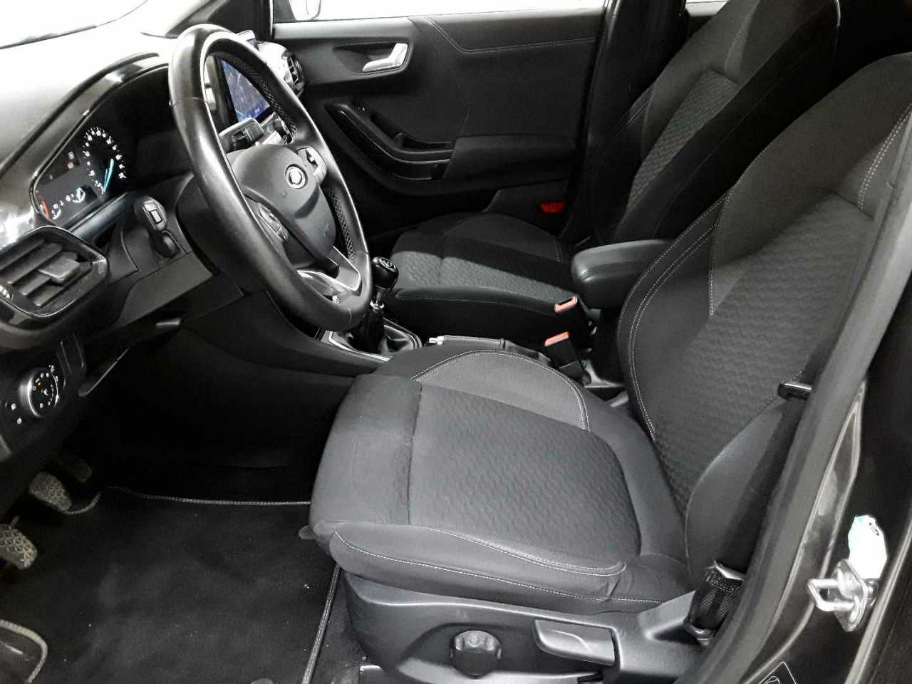 Ford Puma 1.0 EcoBoost Hybrid TITANIUM 7