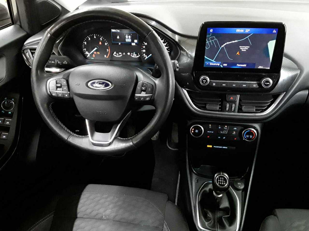 Ford Puma 1.0 EcoBoost Hybrid TITANIUM 10