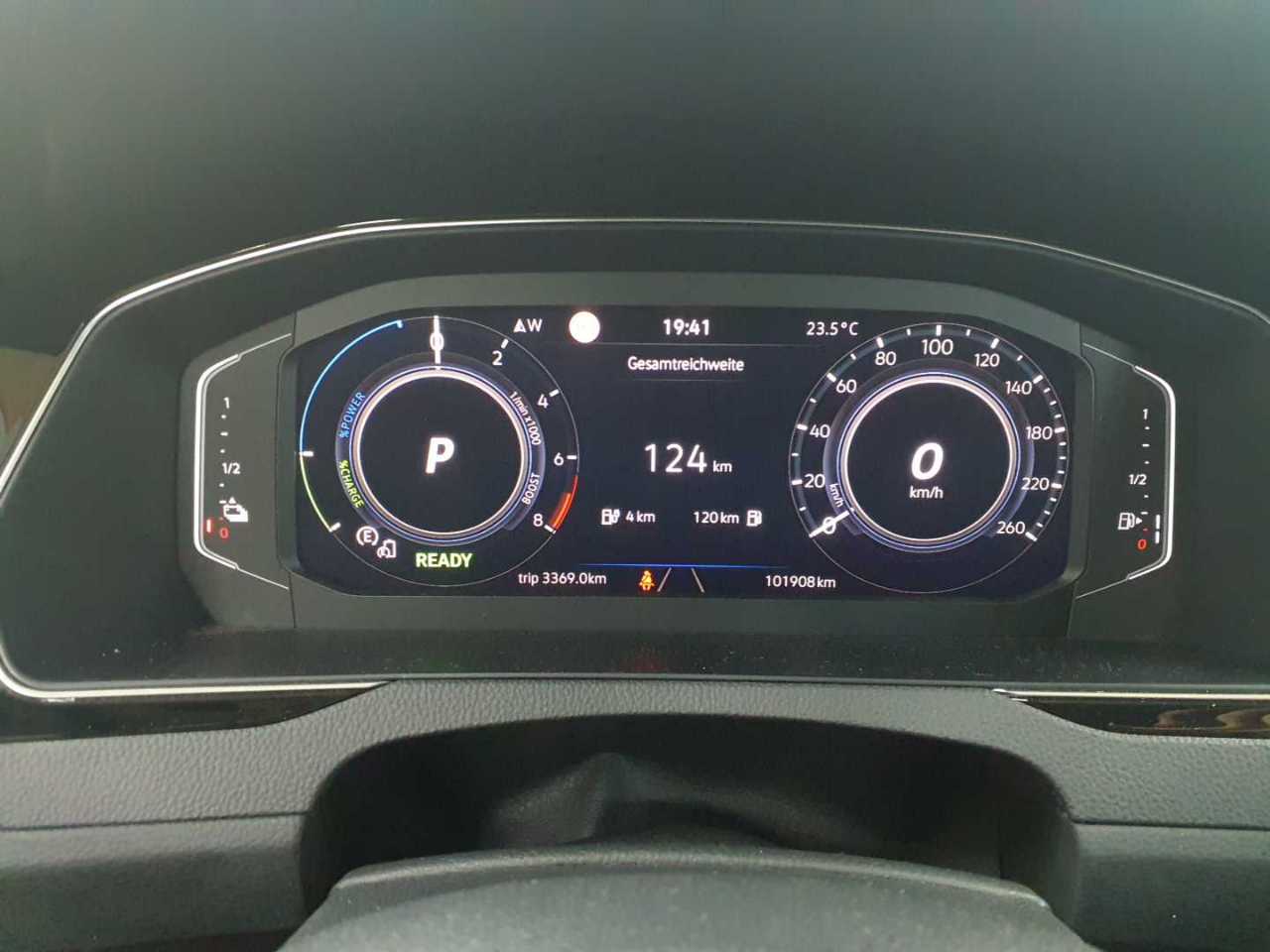 Vw Passat Variant 1.4 TSI Plug-In-Hybrid DSG GTE 11