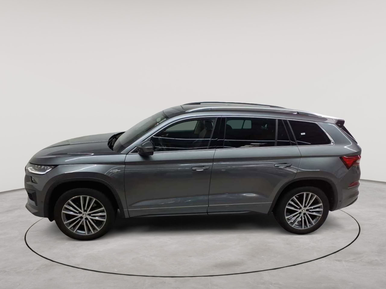 Skoda Kodiaq 2.0 TDI 4x4 DSG L&K 6