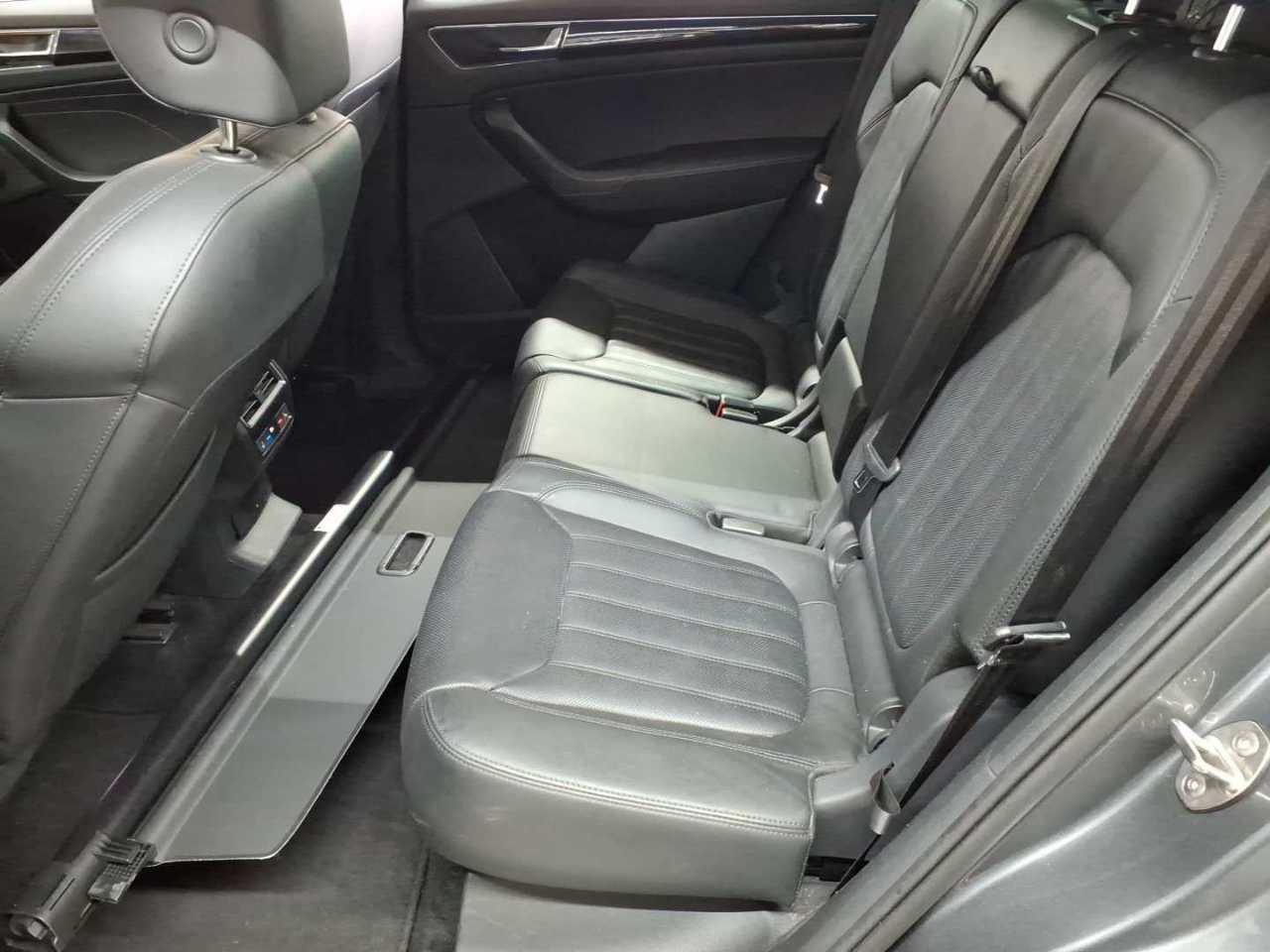 Skoda Kodiaq 2.0 TDI 4x4 DSG L&K 13