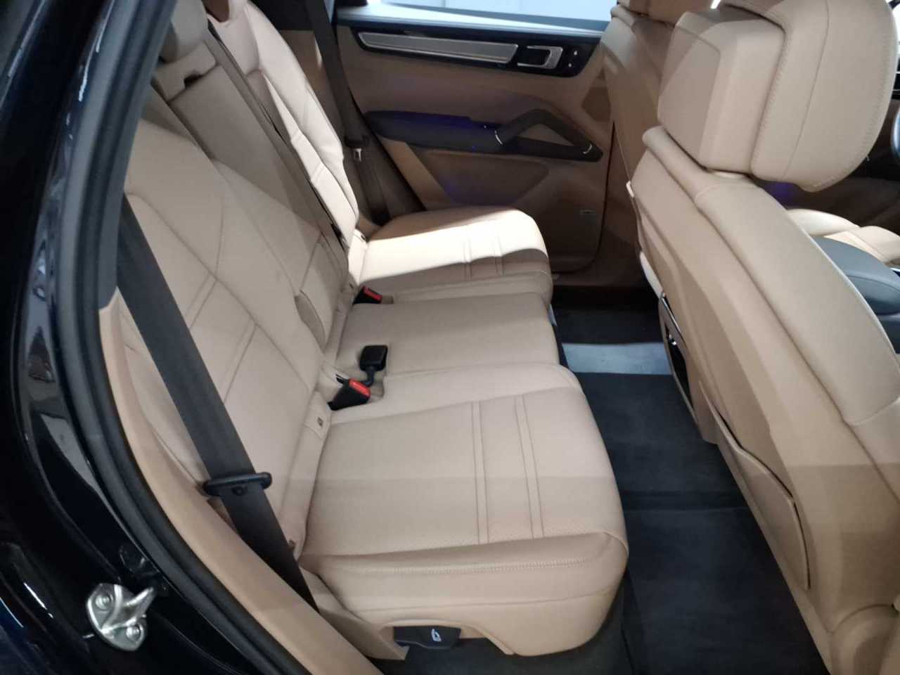 Porsche Cayenne E-Hybrid Tiptronic S Platinum Edition 14