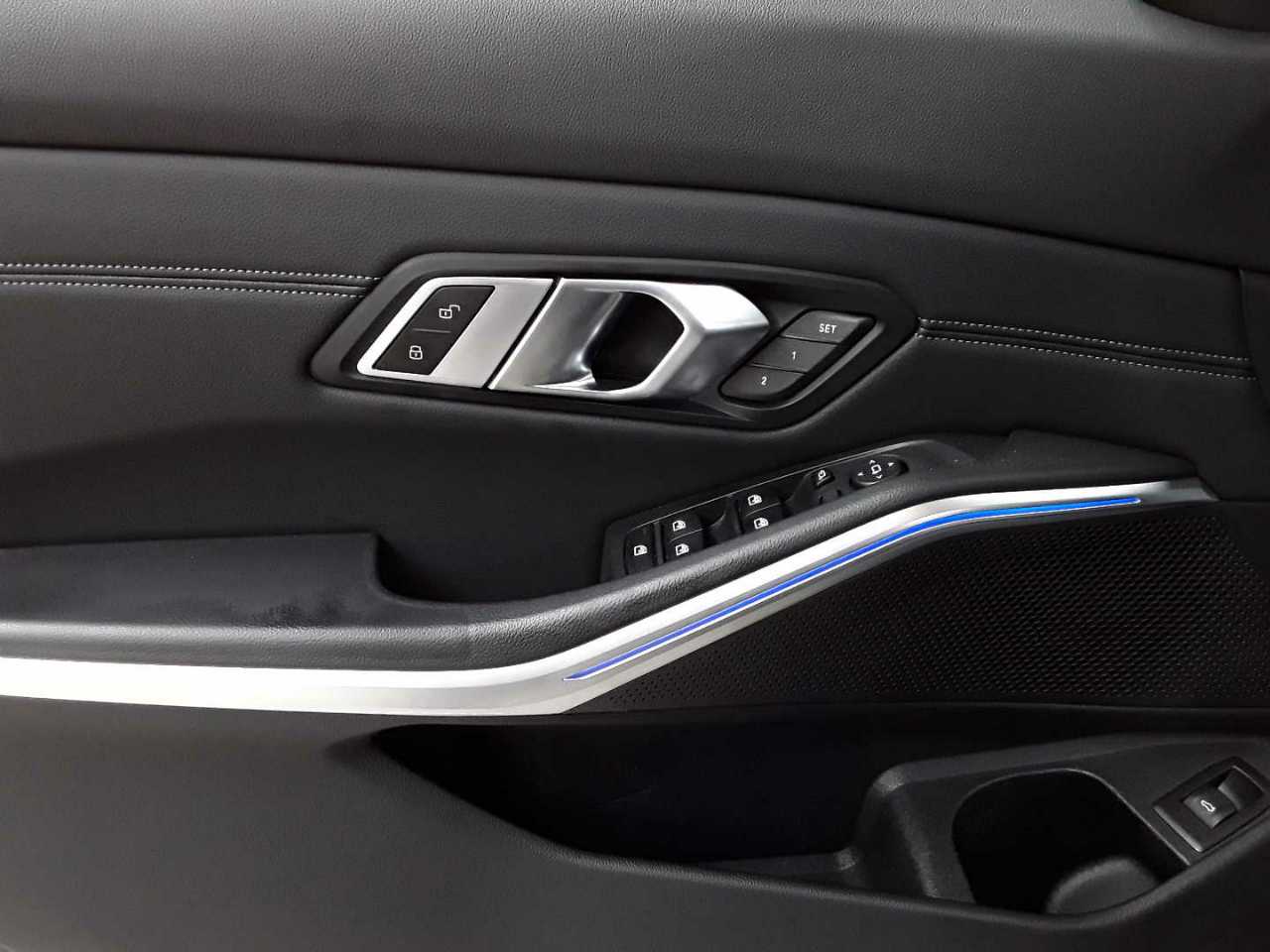 Bmw 330d Touring Aut. Sport Line 18