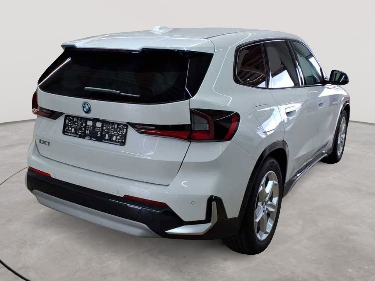Bmw iX1 xDrive30 xLine 4