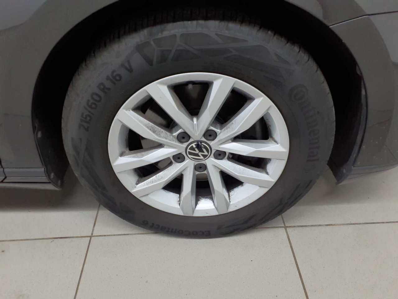 Vw Passat Variant 2.0 TDI SCR DSG Business 16