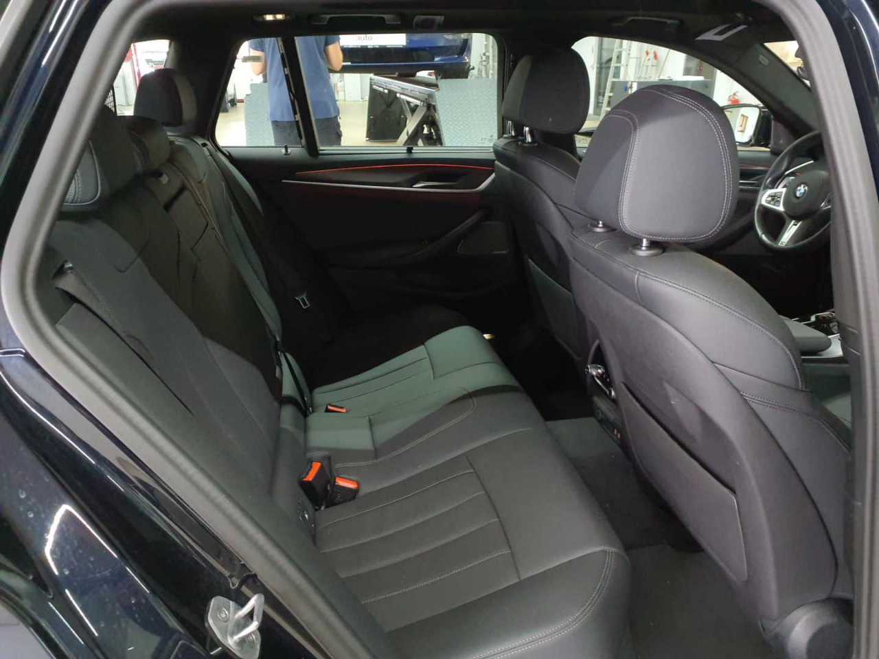 Bmw 530i xDrive Touring Aut. 14