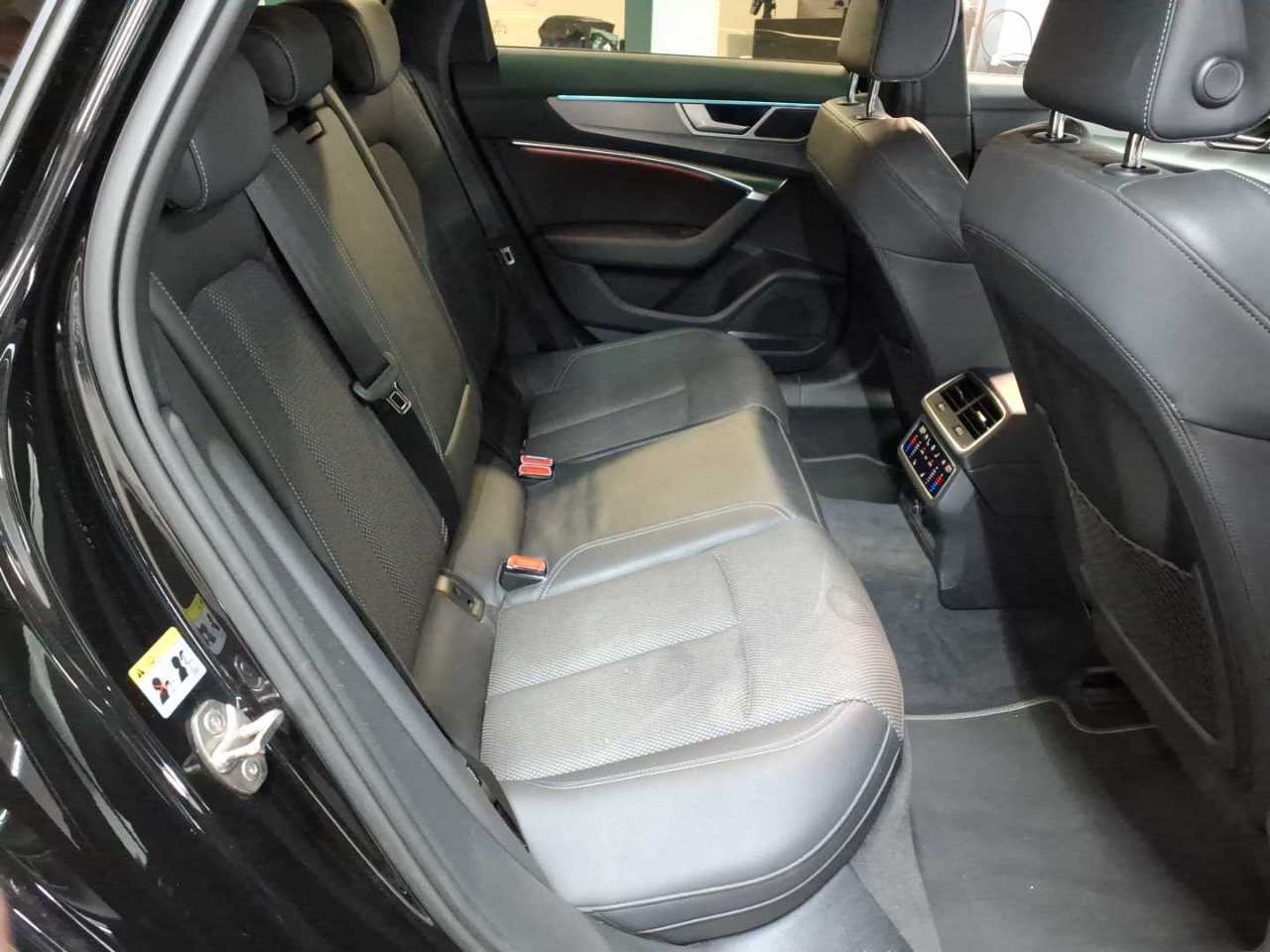 Audi A6 Avant 40 TDI quattro S tronic sport 14