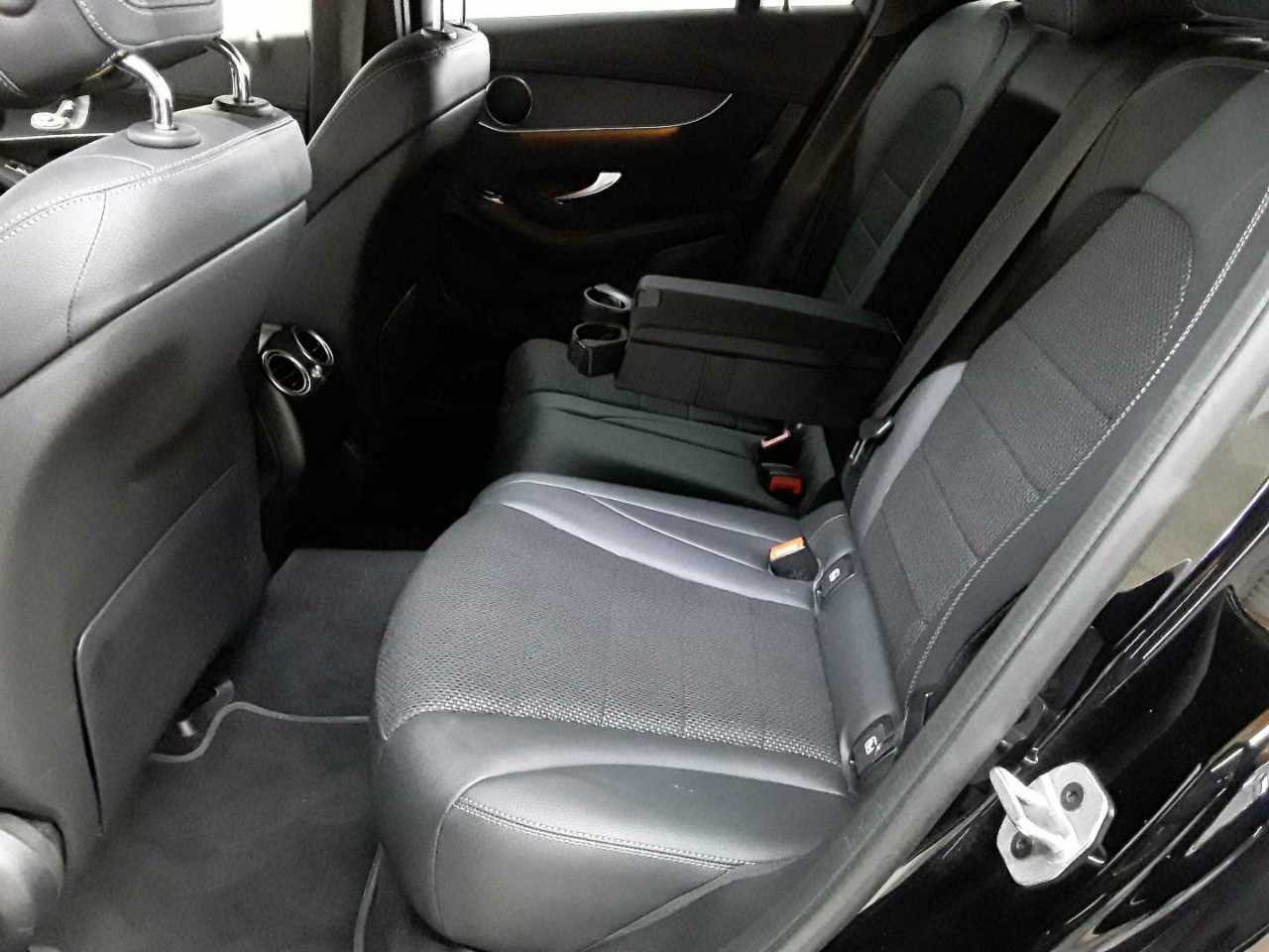 Mercedes-Benz GLC 300 de 4Matic 9G-TRONIC Exclusive 13