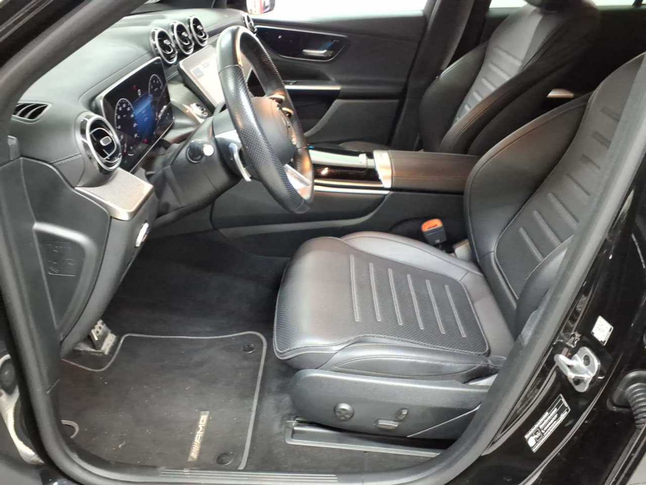 Mercedes-Benz GLC 300 4Matic 9G-TRONIC AMG Line Advanced 7