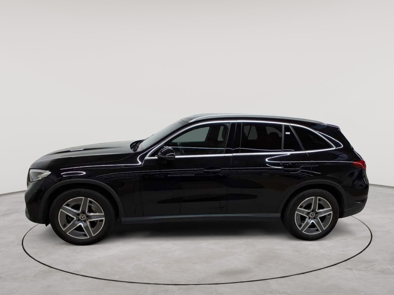 Mercedes-Benz GLC 300 4Matic 9G-TRONIC AMG Line Advanced 6