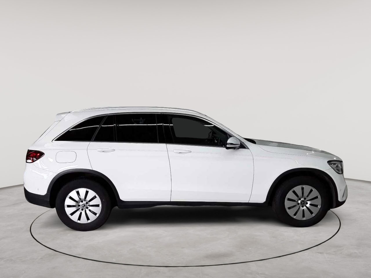Mercedes-Benz GLC 220 d 4Matic 9G-TRONIC 3