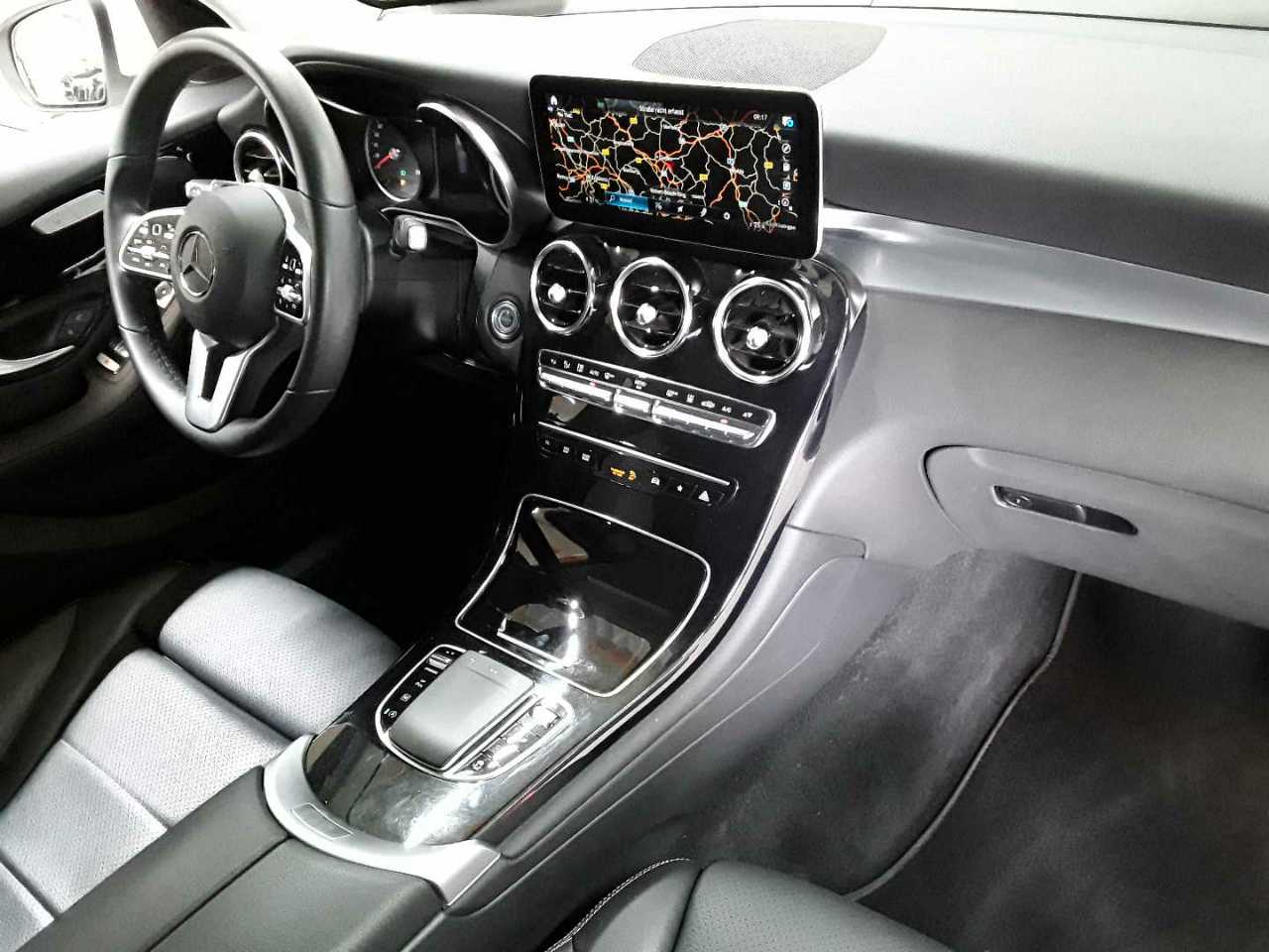 Mercedes-Benz GLC 220 d 4Matic 9G-TRONIC 9