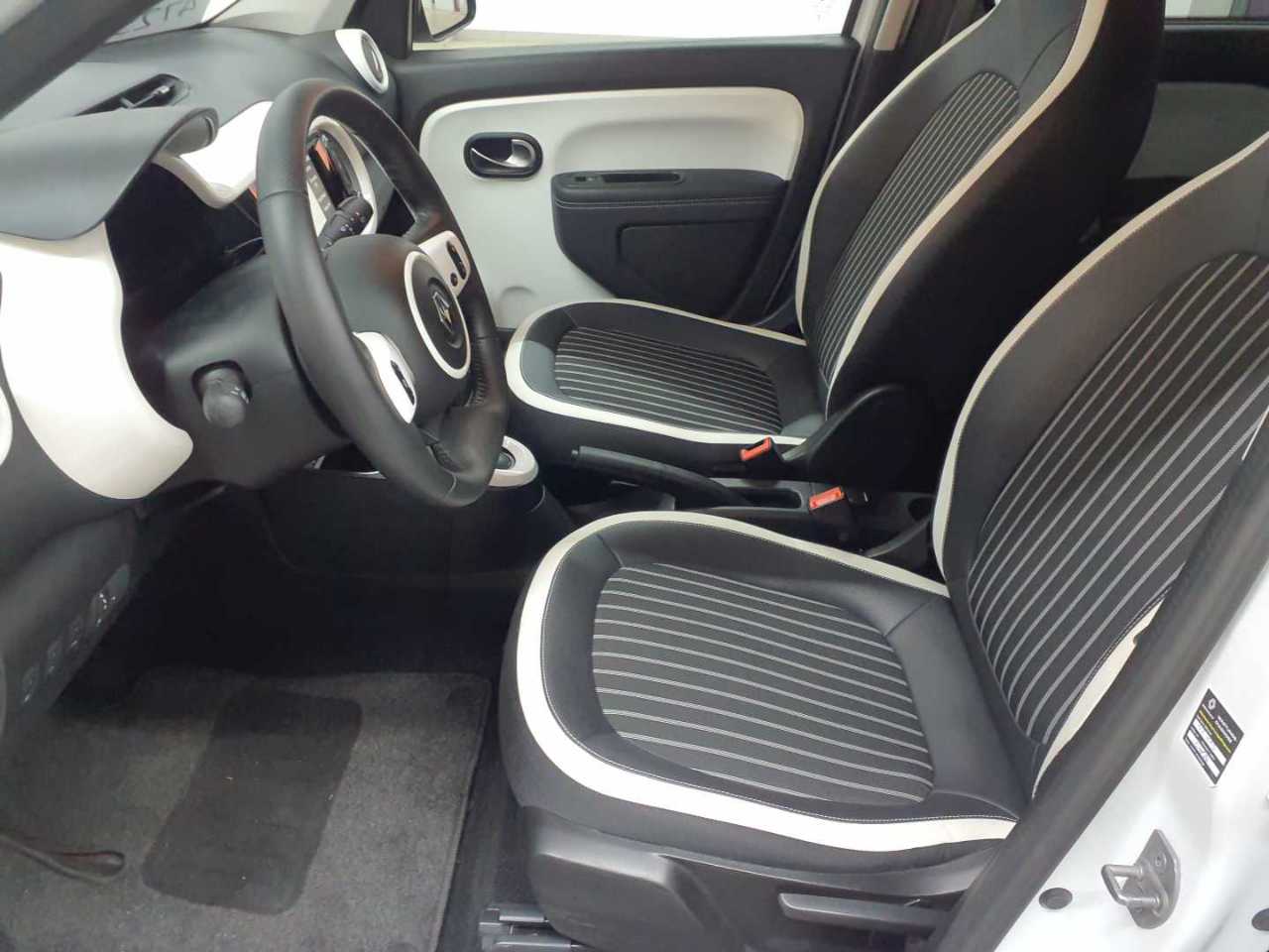 Renault Twingo Electric Techno 8
