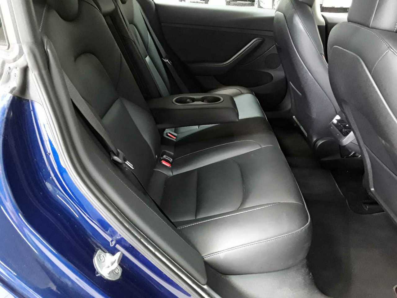 Tesla Model 3 Langstreckenbatt. Allradantrieb Dual Motor 14