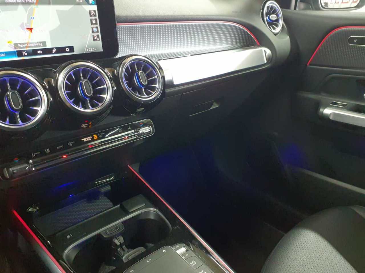 Mercedes-Benz GLB 200 d 8G-DCT Progressive 16