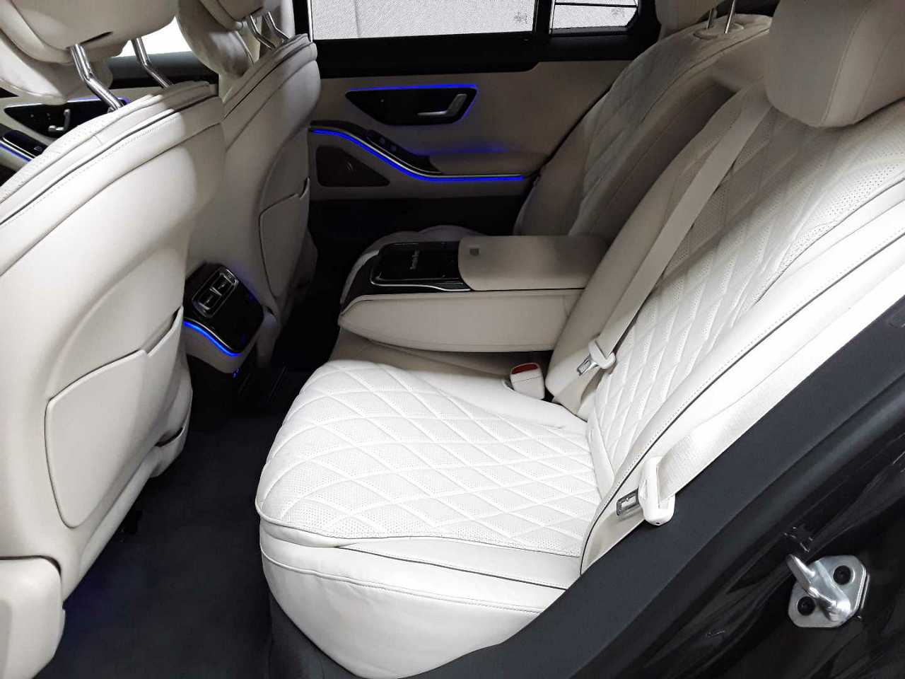 Mercedes-Benz S 400 d 4Matic 9G-TRONIC 13