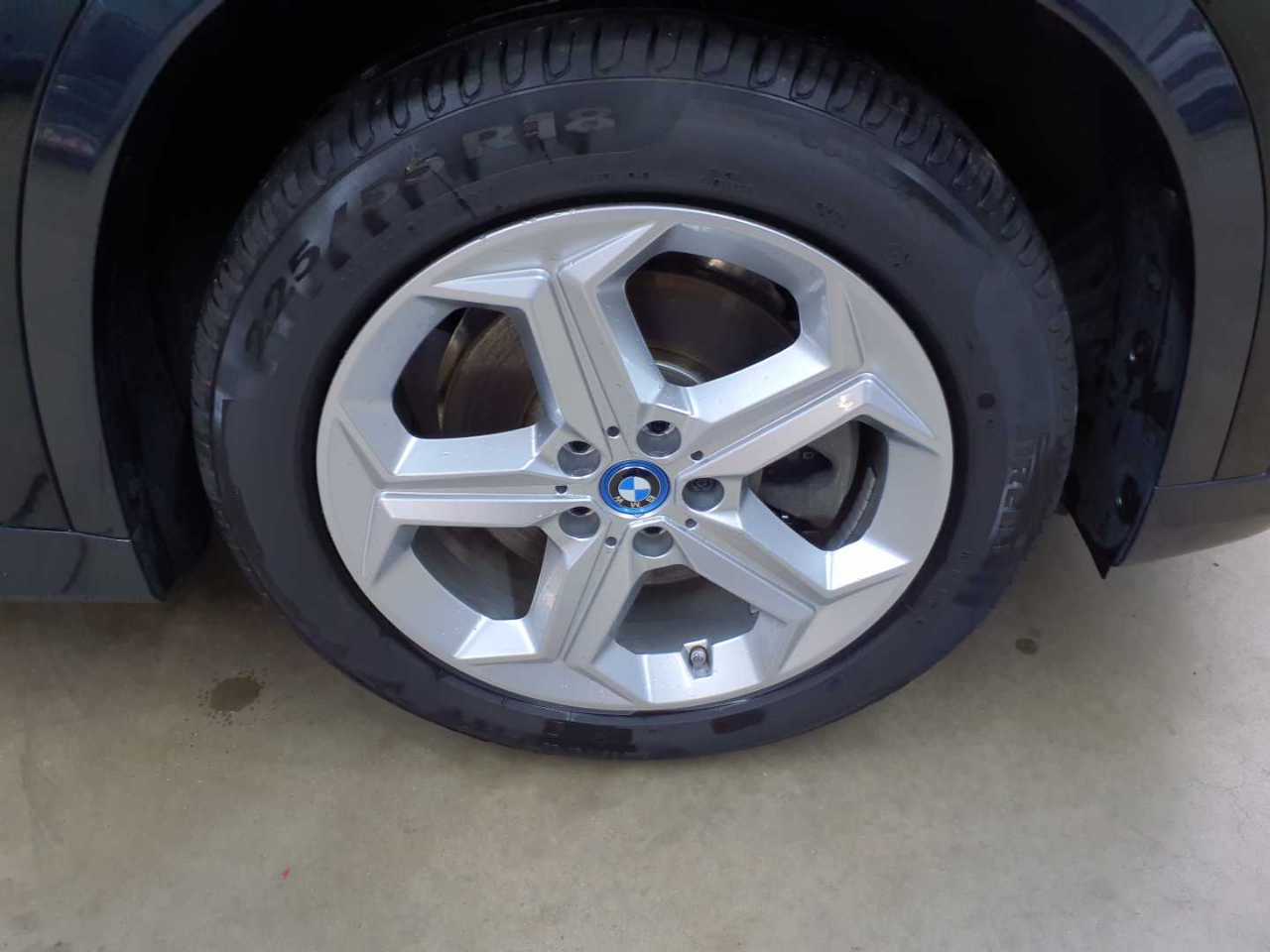 Bmw iX1 xDrive30 xLine 17