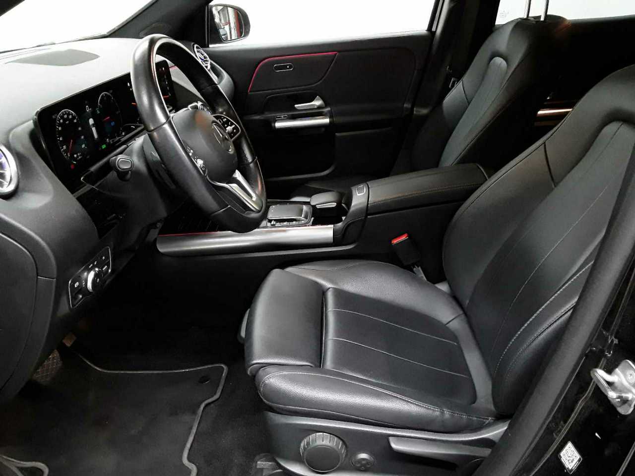 Mercedes-Benz EQA 250 Progressive 7