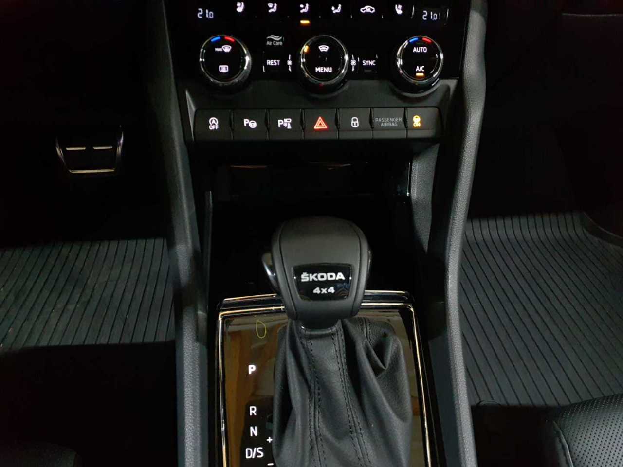 Skoda Kodiaq 2.0 TDI 4x4 DSG L&K 10